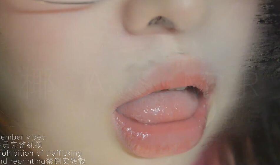 椰子ASMR 舔屏17min+15min摩擦天峨.