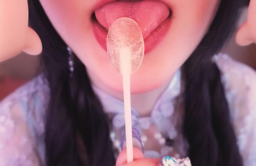 小羊喵ASMR 吃奶又吃糖，哥哥是否想品尝.