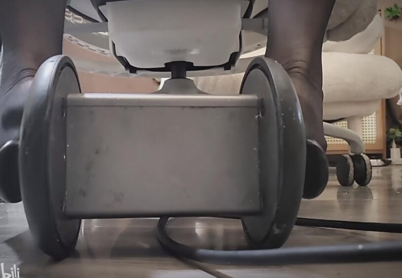 酥酥学姐ASMR  脚按摩.