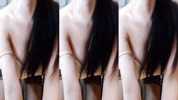 【虎牙颜色仙仙】极品御姐舞姬 私人独享定制 烧气内衣热舞秀~ 1