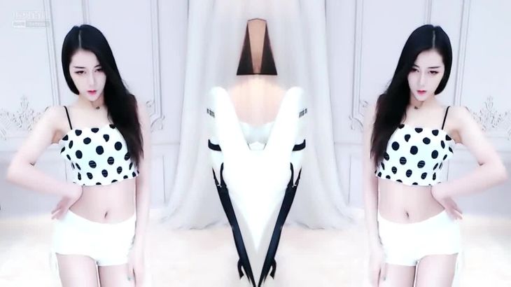 【虎牙车车酱】车老板早期舞蹈合集 那些开心的曾经 14