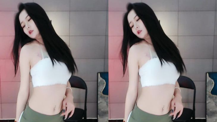 【虎牙茶茶呀】极品性感舞姬 千元定制福利热舞集 太良心了~ 5