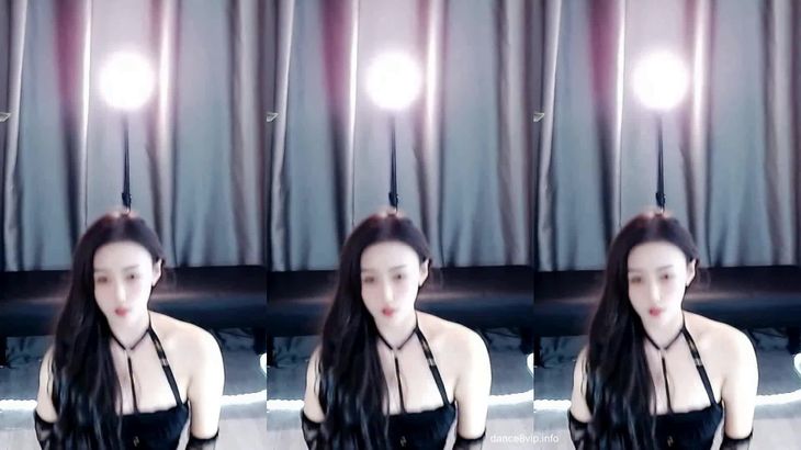 【斗鱼夏雪晴】火箭飞机群热舞福利 7