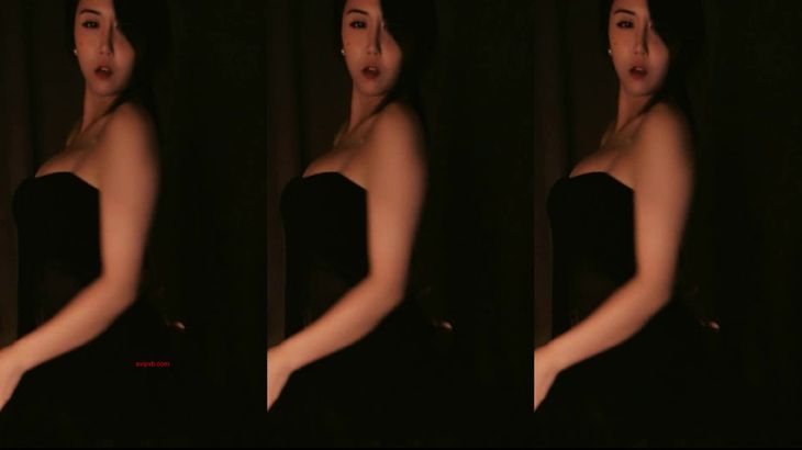 【斗鱼何成琳】极品尤物舞姬 表情福利舞蹈合集 10