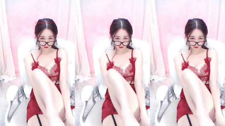 【斗鱼娃娃】房管群福利热舞合集 20