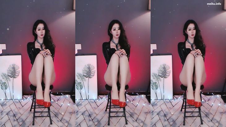 【虎牙影儿】极品御姐舞姬 粉丝千元定制热舞福利合集 45