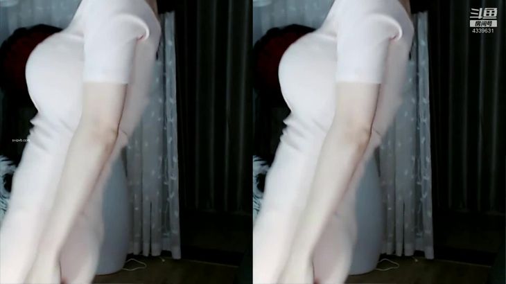 【斗鱼小水熙】极品烧货 烧气冲天 直播一线天 劲爆热舞合集！26