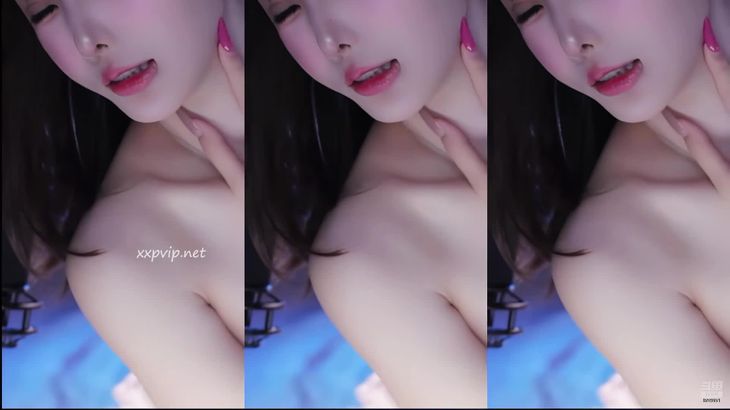 【斗鱼十九岁的真真】火箭群定制热舞合集 12