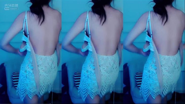 【虎牙狠狠】牛皮 真开车还得看我狠狠姐 人狠话不多 直播敢这样玩~