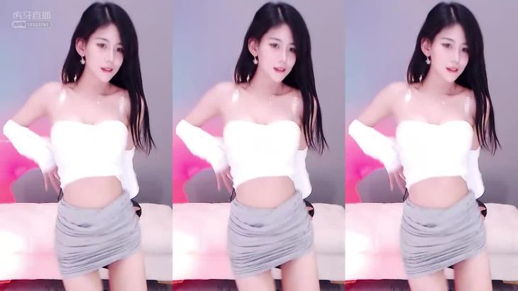 【虎牙PiPi糖】高颜值御姐 白丝加身 热舞值max