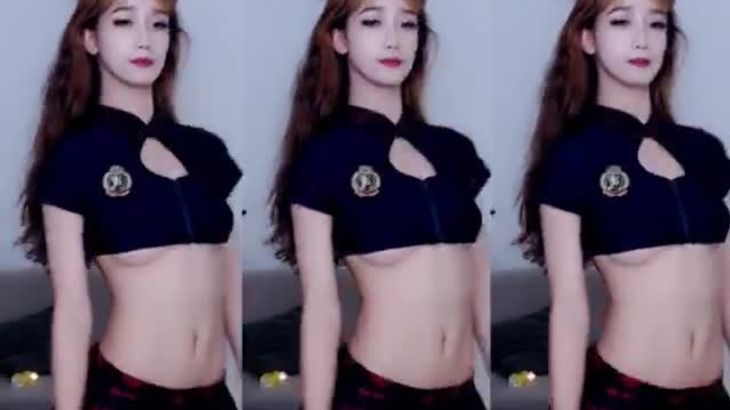 【斗鱼钱壹斤】极品舞姬 舞力爆棚 房管群定制烧舞福利 9