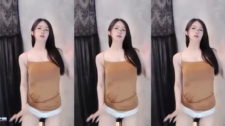 【虎牙小5】别人有的大招我都有 大哥们满意么