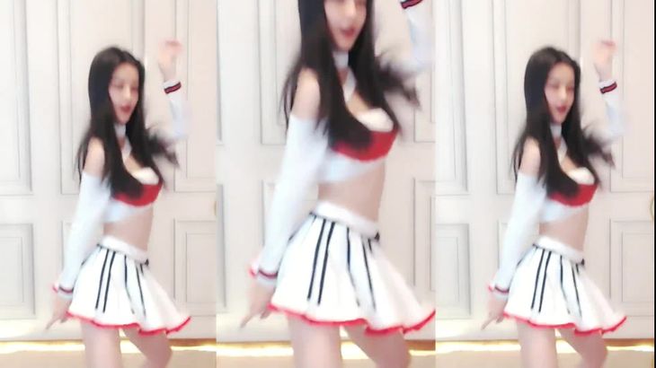 【虎牙小沫沫】魔法书群定制热舞合集 1