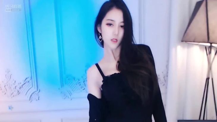 【虎牙车车酱】车老板早期舞蹈合集 那些开心的曾经 33