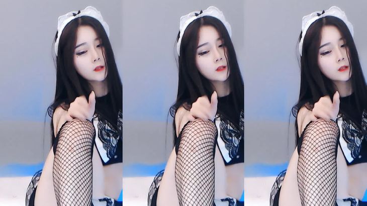 【虎牙温情】清纯系极品少女 定制福利表情热舞全集 良心满满~41