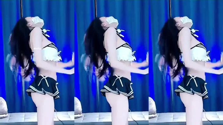 【CC白妖妖】顶级高颜值御姐尤物 粉丝千元定制热舞合集 135