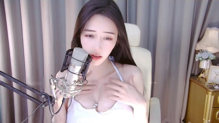 【斗鱼辣条SSS】土豪火箭群顶级定制舞蹈合集 2