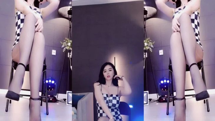 【斗鱼张琪格】火箭群定制热舞福利 貌美肤白 舞技精湛! 20