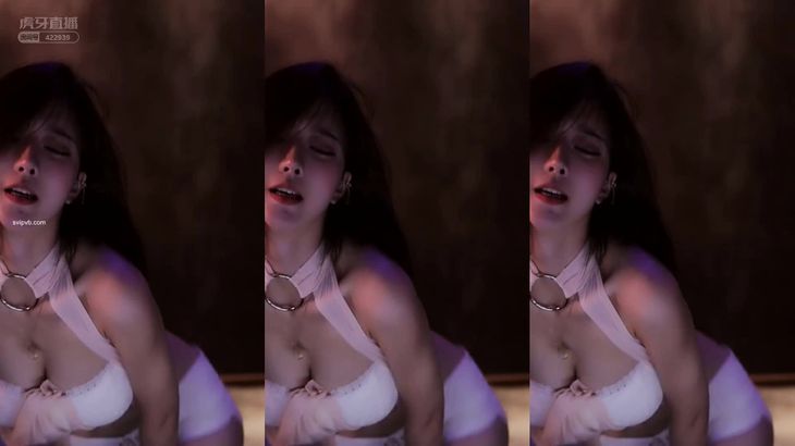 【虎牙痣玲】有鱼大量小号疯狂开车 极限坐莲 绝活表情热舞合集 1