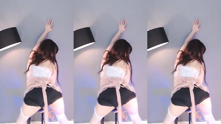 【虎牙桃一/尤娜恩雅】极品大烧货 定制热舞福利合集！29