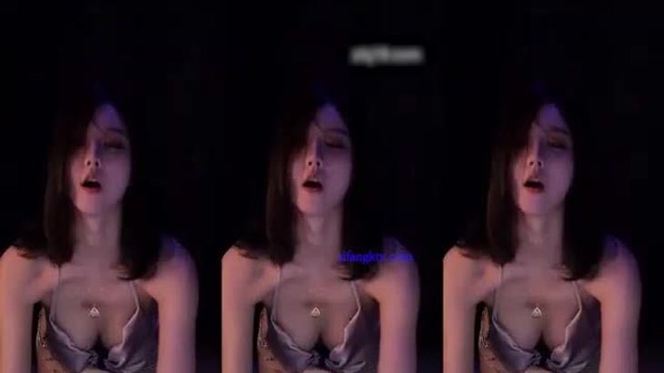 【虎牙有鱼】极品女神定制表情热舞 顶级舞姿摄人心魄！！画质一般，介意勿进~5