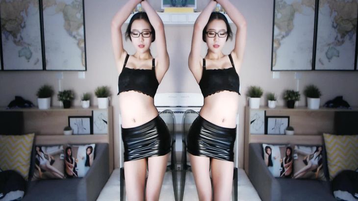 【熊猫尤魅儿】长腿辣妹舞姬 佛跳墙专属定制热舞合集 33