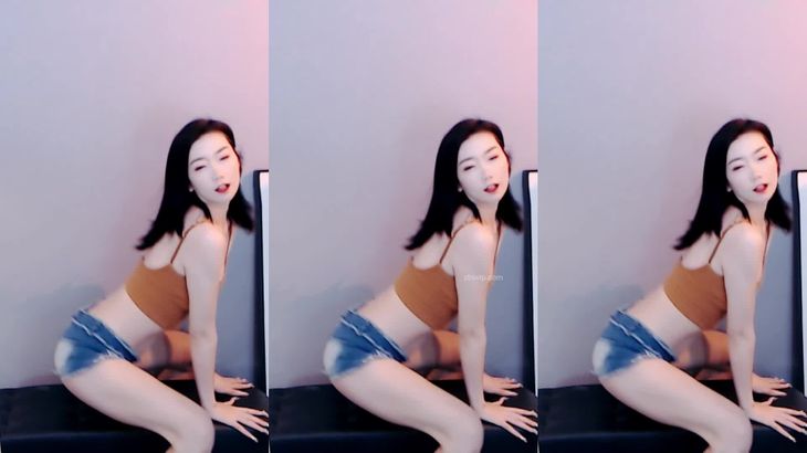 【虎牙瑜朵朵】付费群定制烧舞 10