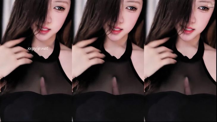 【斗鱼十二Fairy】长腿御姐直播烧舞秀 9