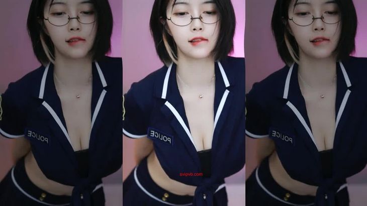 【虎牙小橙子】钞票枪福利热舞 新画风表情加骑乘 干劲满满~ 1