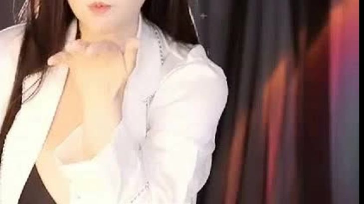 【虎牙古阿扎】粉丝福利视频分享 最近都是她呀 9