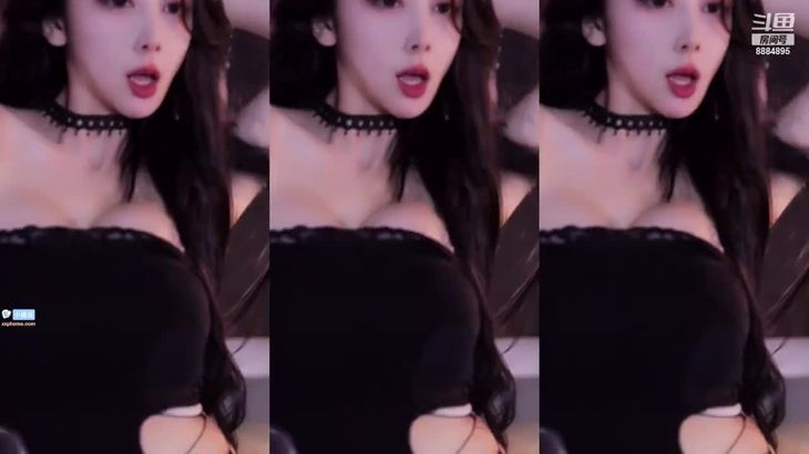 【斗鱼小小糯米米米】土豪超火点播 直播大招烧舞 2