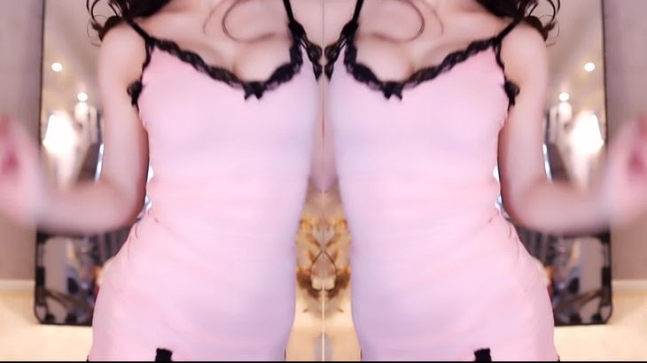 【虎牙猫崽崽】开叉包臀粉色长裙热舞