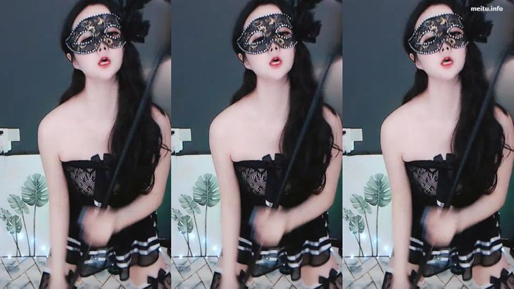 【虎牙影儿】极品御姐舞姬 粉丝千元定制热舞福利合集 46