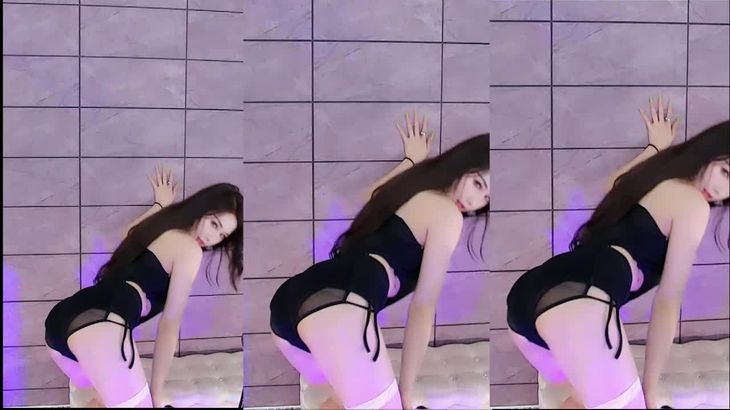 【虎牙桃一/尤娜恩雅】极品大烧货 定制热舞福利合集！7