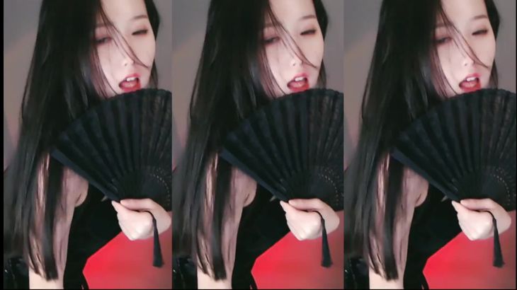 【斗鱼朴雨彬】现役斗鱼最烧女主播 表情舞影子舞大师 直播精彩合集！3