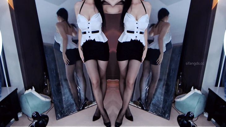 【虎牙予恩】粉丝付费群定制舞蹈集 4