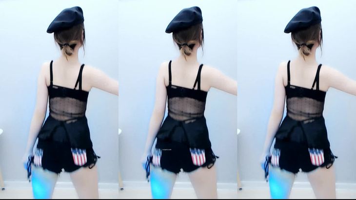 【虎牙静静】粉丝千元定制舞蹈视频合集 52