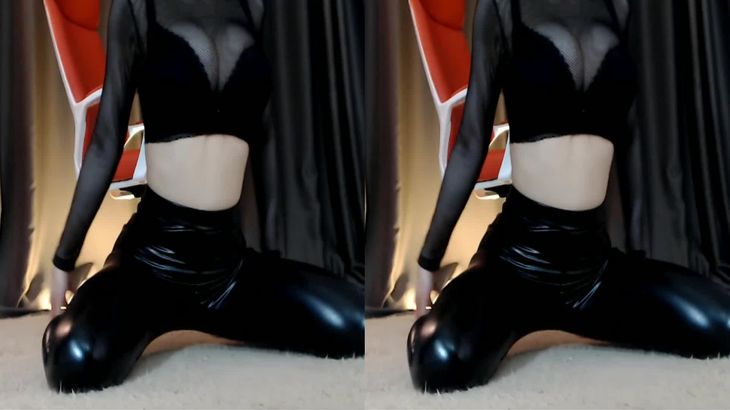 【虎牙舞嫣小妖精】性感舞姬 粉丝定制皮裤抖动热舞合集 9