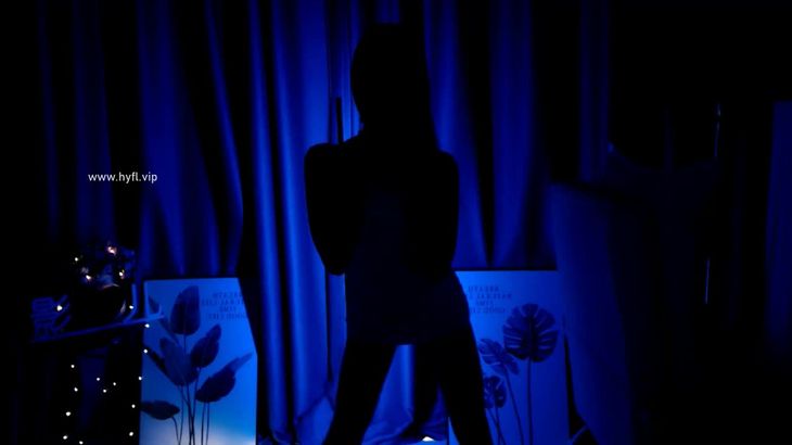 【虎牙影儿】极品御姐舞姬 粉丝千元定制热舞福利合集 2