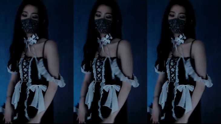 【虎牙灵芸不爱笑】极品要命舞姬 千元定制福利烧舞合集 24