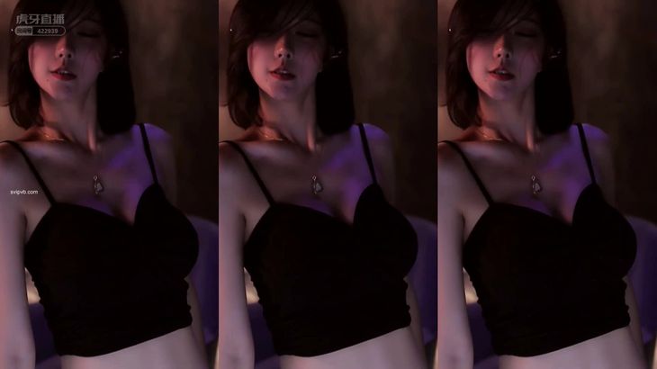 【虎牙痣玲】有鱼大量小号疯狂开车 极限坐莲 绝活表情热舞合集 44