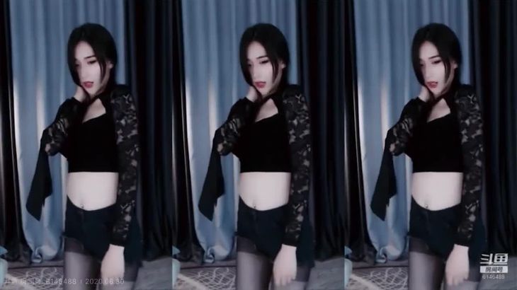 【斗鱼烦烦by】黑丝短裤热舞