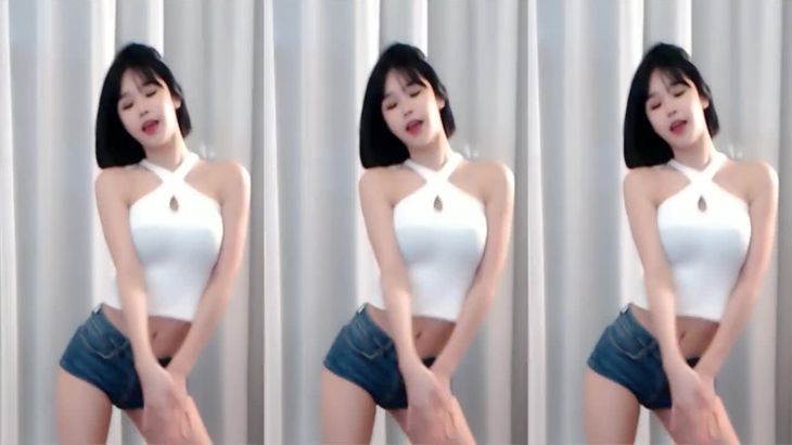 【斗鱼米儿】黑色皮衣超短裙热舞