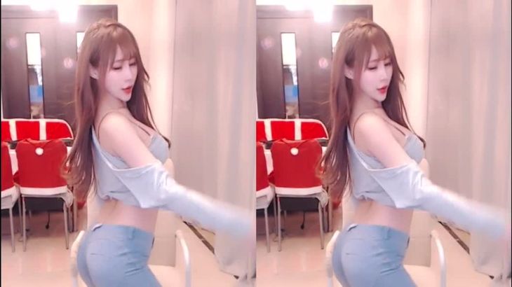 【斗鱼Ari瑞哥】顶级颜值主播 火箭福利群定制舞蹈合集 15