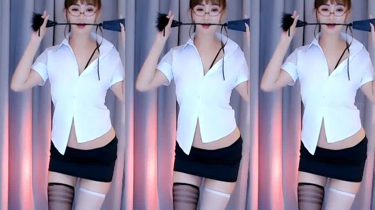 【虎牙蜜雪小DerDer】粉丝付费群定制舞蹈集 21