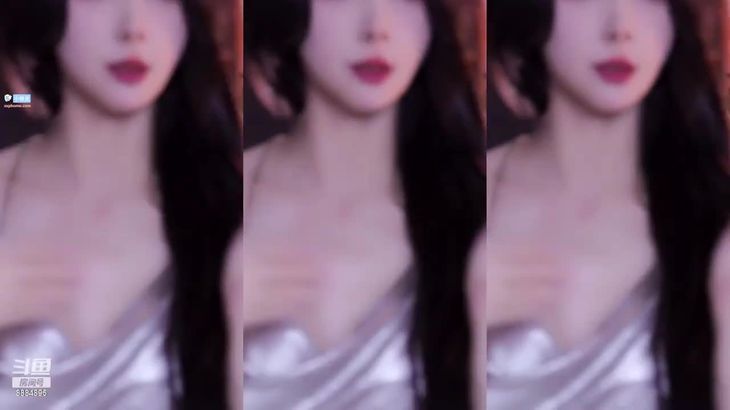 【斗鱼小小糯米米米】土豪超火点播 直播大招烧舞 3