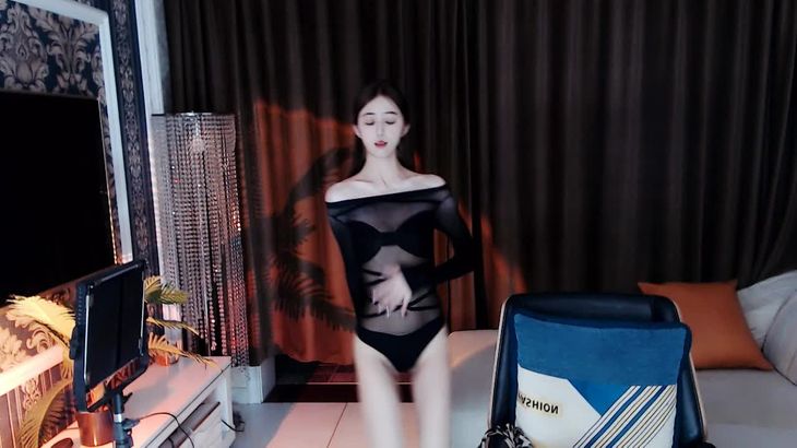 【CC欣彤】高颜值顶级舞姬 粉丝高价定制热舞 5