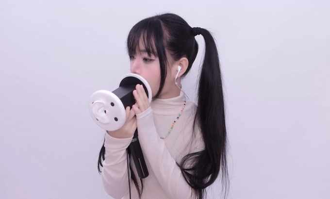 晓美 🥰晓美 Xiao Mei ASMR 舔耳口腔音喘息 舔耳朵 舔和吃 舔耳朵