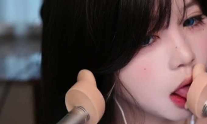 啵啵助眠 啵啵眠眠 ASMR 6月限定 相机甜耳