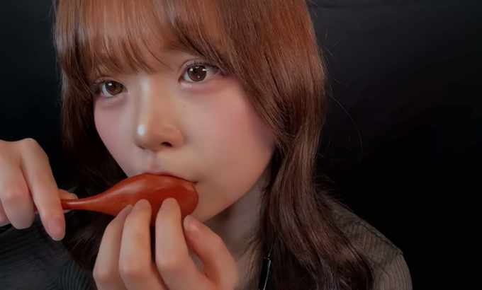 하녕 hanyung ASMR（Sub）唇音和木勺和谐…💦